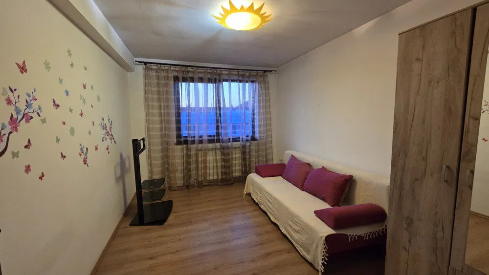 Duplex de inchiriat, 5 camere langa parcul Poligon din Floresti!
