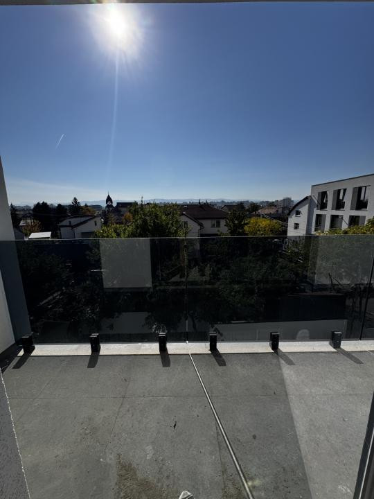 Apartament de 4 camere, 93 mp, Semifinisat, Zona Marasti