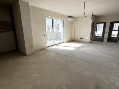 Apartament de 4 camere, 93 mp, Semifinisat, Zona Marasti