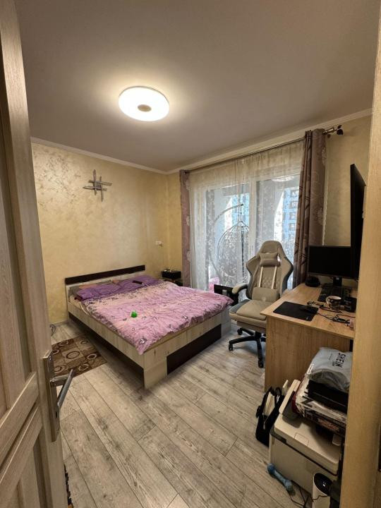 Apartament 4 camere, 92 mp, balcon, dressing, Columna Residence