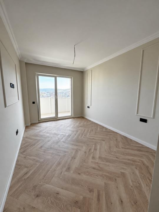 Apartament de 2 camere, 52 mp, Finisat, Zona Eroilor