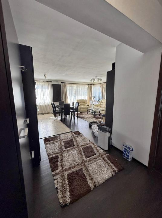 Apartament de 58,40 mp utili , 2 balcoane , etaj intermediar 