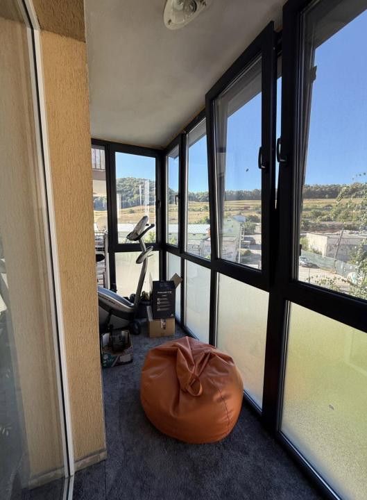 Apartament de 58,40 mp utili , 2 balcoane , etaj intermediar 