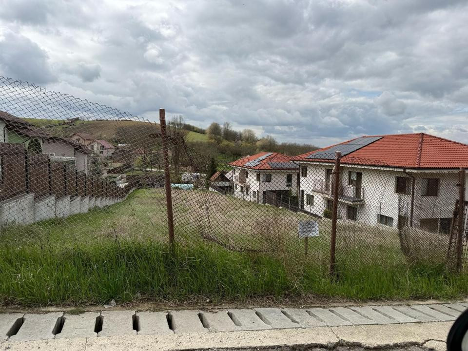 Teren cu AC (Autorizatie Const), Dezmir, Cluj!