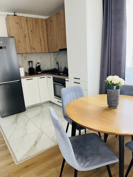 Apartament finisat modern, etajul 1, parcare, zona Tineretului