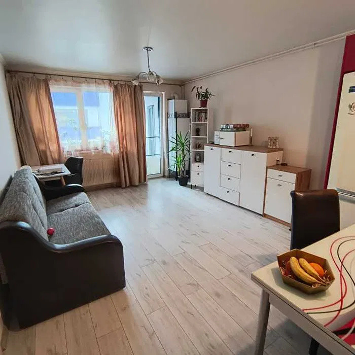 Apartament la etaj intermediar, parcare subterana, zona Metro