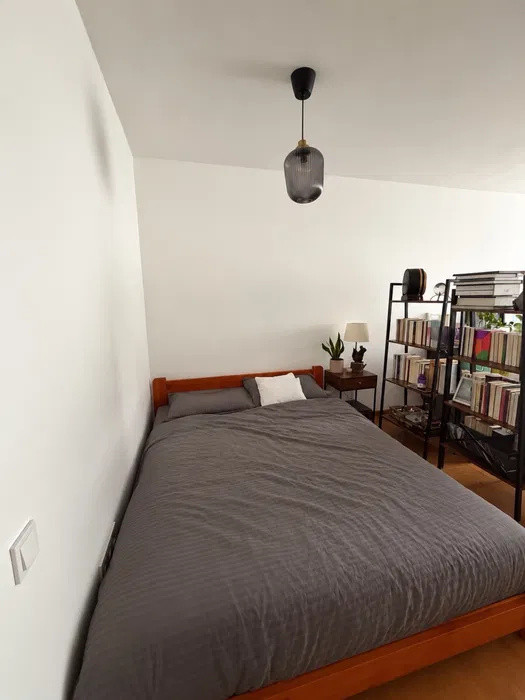 Apartament la etajul 1, parcare, balcon, zona Muzeul Apei