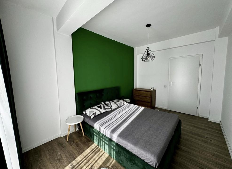 Apartament cu 2 camere decomandate,parcare,bloc cu lift,pet frendly