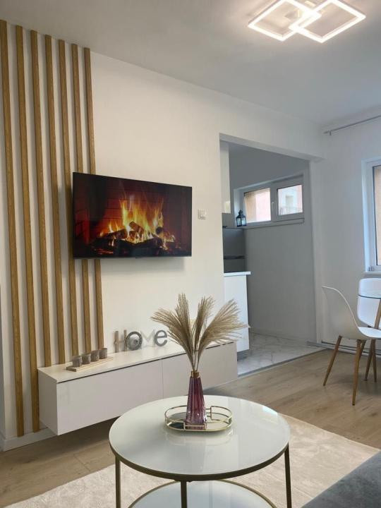 Apartament modern de vanzare 1 camera zona Expo Transilvania!
