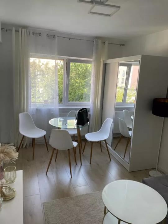 Apartament modern de vanzare 1 camera zona Expo Transilvania!