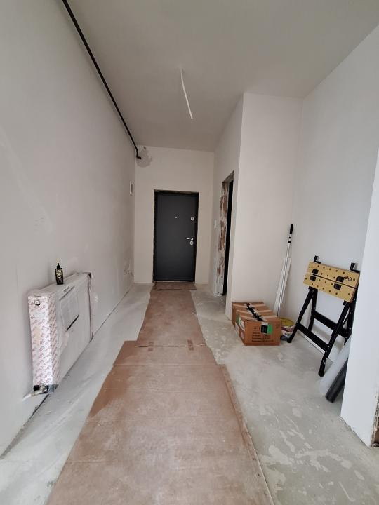 Apartament cu 3 camere, terasa de 60 mp, zona ROATA FAGET