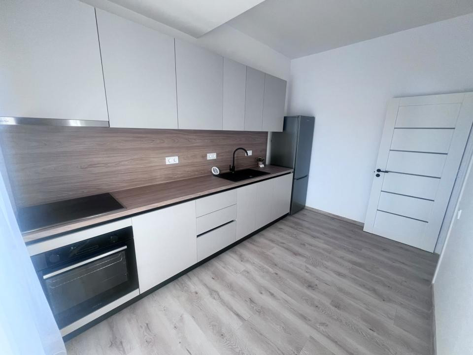 Apartament decomandat, terasa 31mp,parcare subterana!