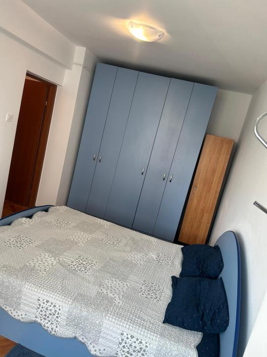 Apartament 4 camere, 2 băi, 98 mp utili,Zorilor