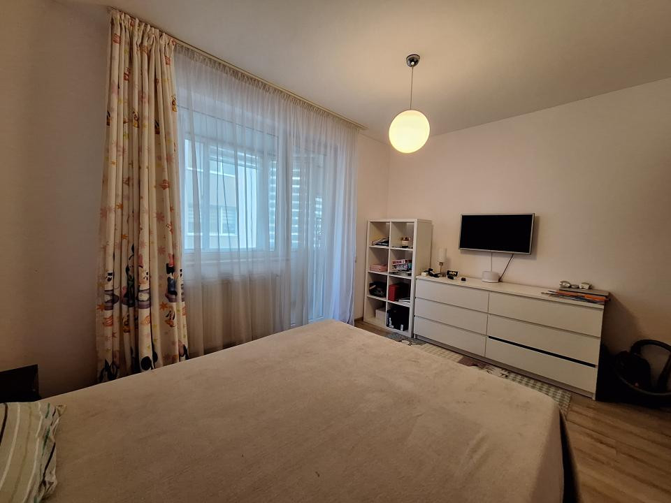 Apartament la etajul 1, balcon, la cheie, langa VIVO
