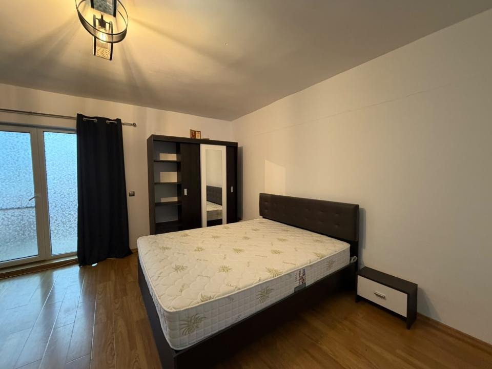 Duplex de vanzare, 3 dormitoare, 3 terase si garaj, zona Ioan-Rus!