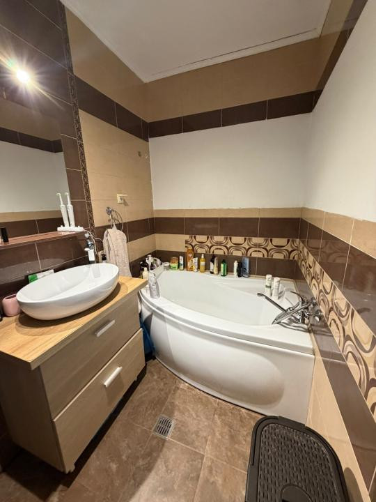 Duplex de vanzare, 3 dormitoare, 3 terase si garaj, zona Ioan-Rus!
