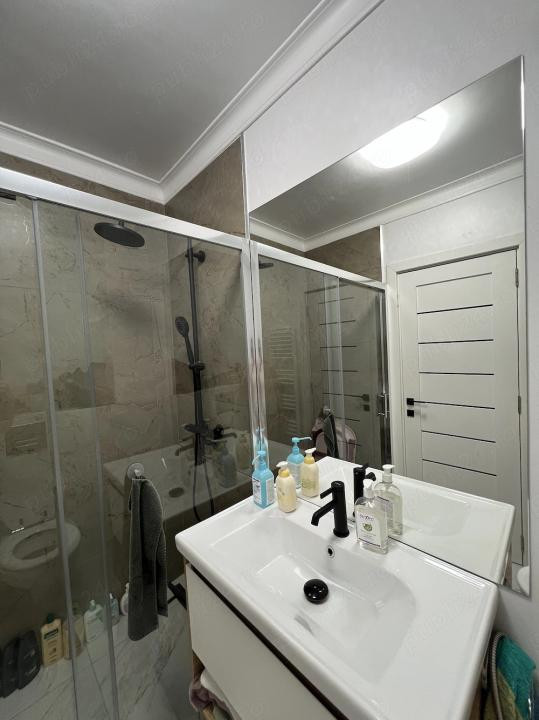 Apartament cu 2 camere, 43 mp, 2 parcari, zona Tineretului