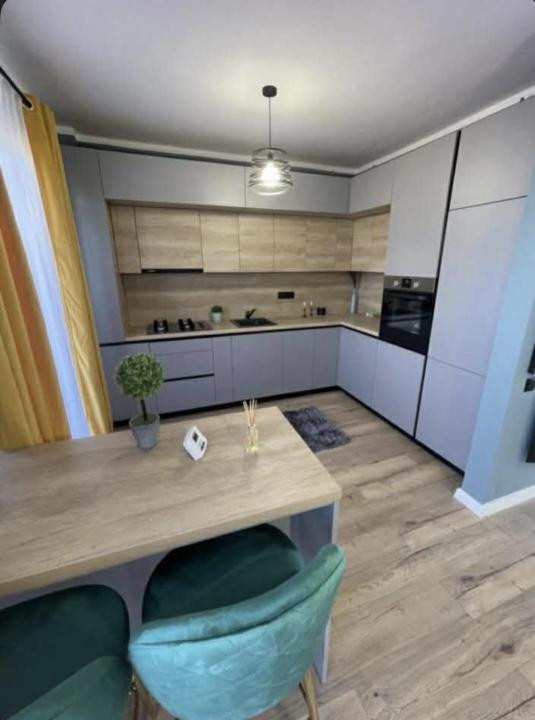 Casa in ansamblu exclusivist , zona Terra