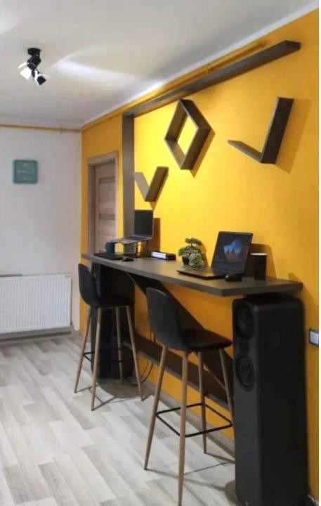 Apartament la etaj intermediar, parcare, zona Reprezentantei BMW