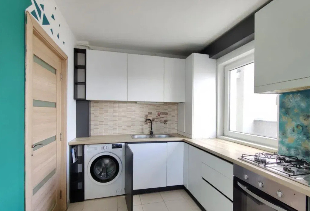 Apartament la etaj intermediar, parcare, zona Reprezentantei BMW