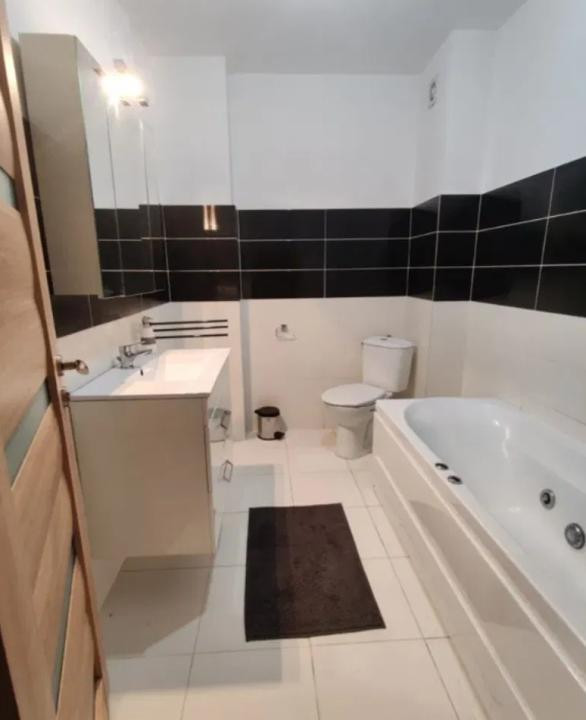 Apartament la etaj intermediar, parcare, zona Reprezentantei BMW