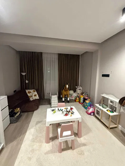 Apartament ultrafinisat, bloc nou, etajul 1, zona Teilor