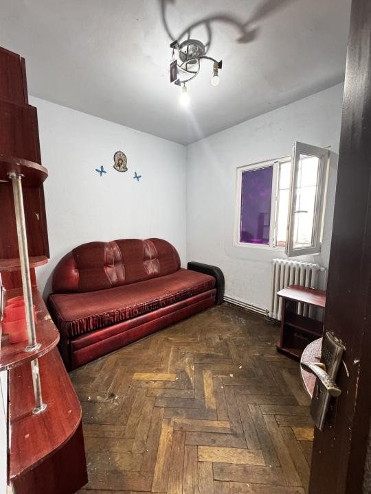 Apartament de 4 camere, Decomandat, 70 mp, Cartier Manastur