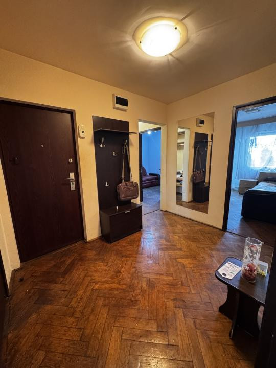 Apartament de 4 camere, Decomandat, 70 mp, Cartier Manastur