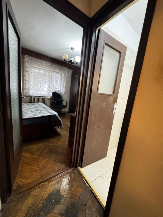Apartament de 4 camere, Decomandat, 70 mp, Cartier Manastur