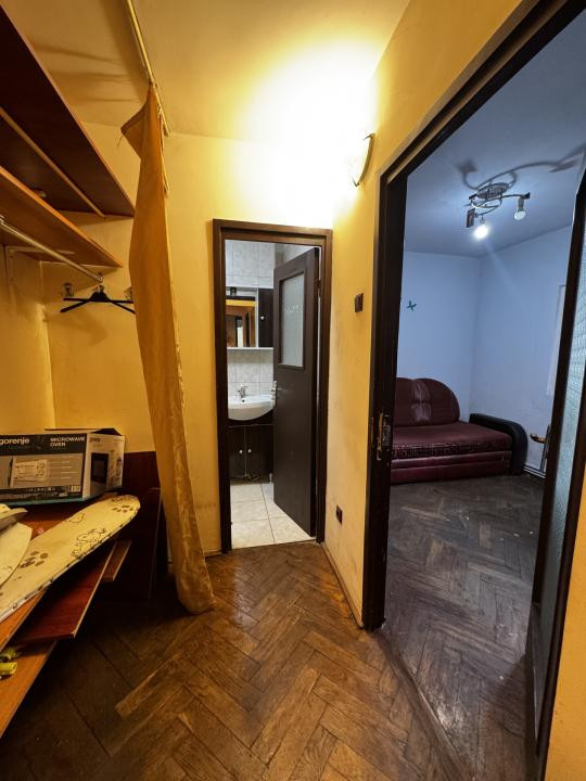 Apartament de 4 camere, Decomandat, 70 mp, Cartier Manastur