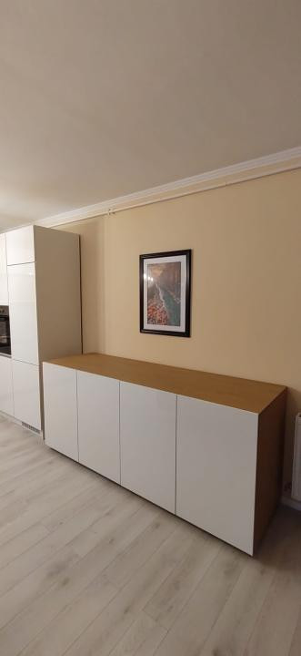 Apartament in bloc nou, etaj intermediar, zona Terra