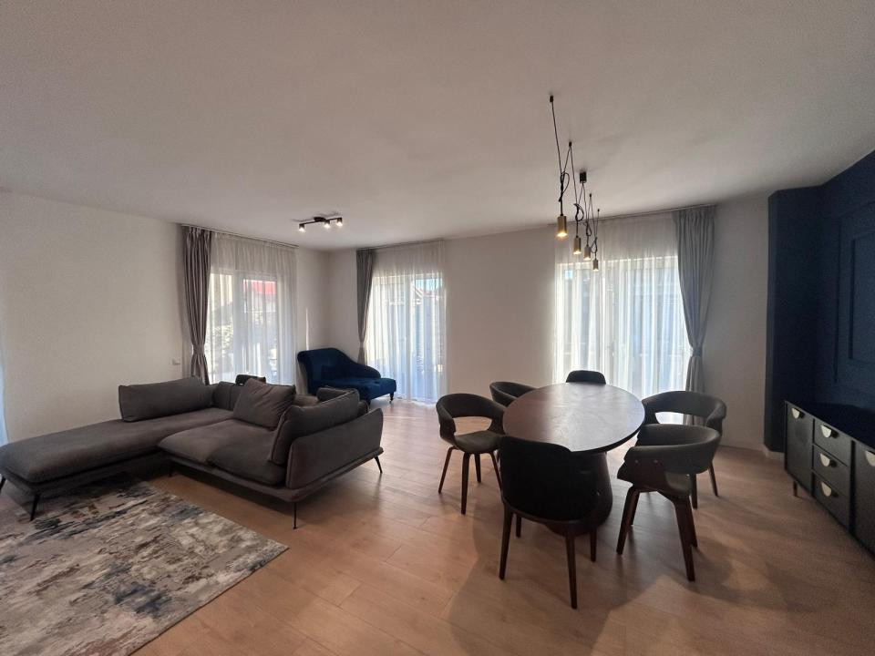 Duplex modern cu 4 camere, 119 mp, teren 250 mp, curte spațioasă, Avram Iancu