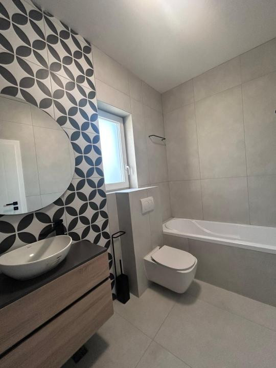 Duplex modern cu 4 camere, 119 mp, teren 250 mp, curte spațioasă, Avram Iancu