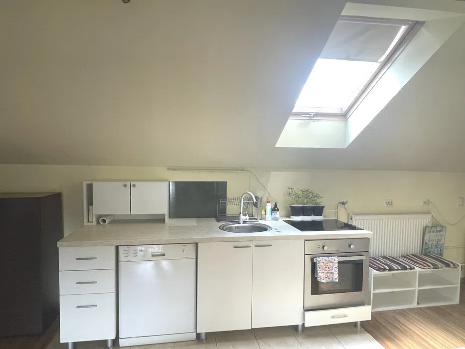 Apartament cu 3 camere, 64 mp, parcare, balcon, zona Tautiului