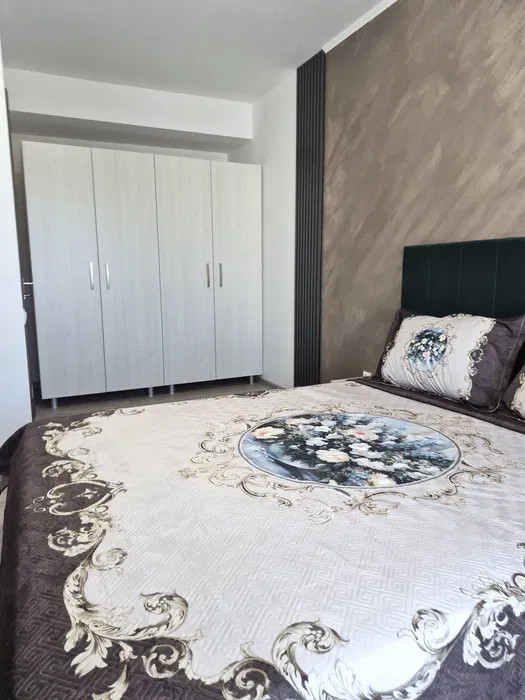 Apartament 2 camere, parcare subterana, etaj intermediar, zona Terra!