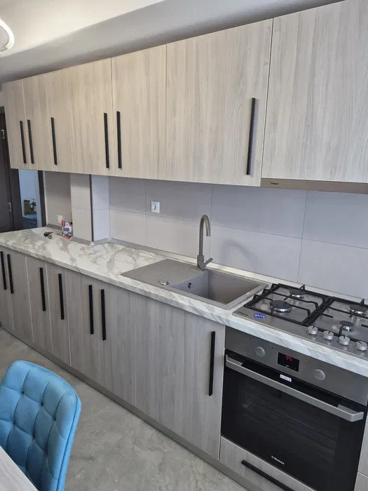 Apartament 2 camere, parcare subterana, etaj intermediar, zona Terra!
