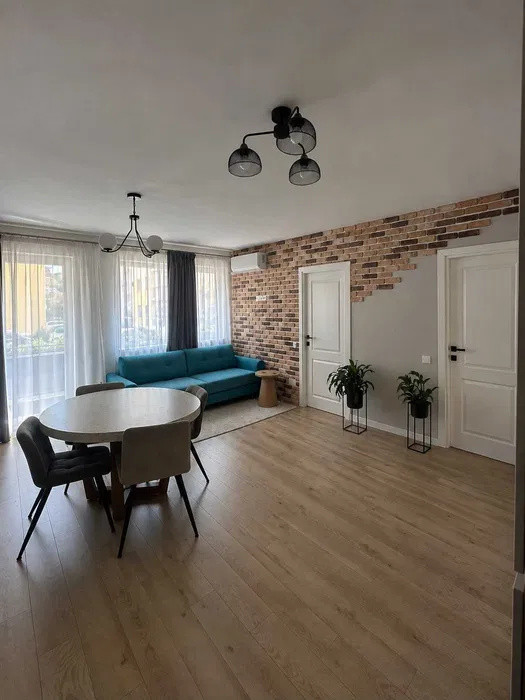 Apartament finisat modern, bloc nou, zona KIK