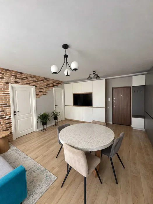 Apartament finisat modern, bloc nou, zona KIK