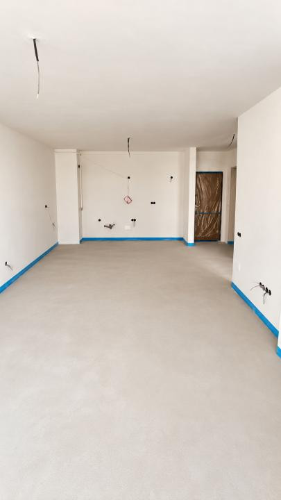 Apartament de 2 camere, 45 mp, Semifinisat, Zona Eroilor