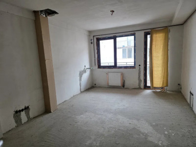 Apartament semifinisat, cu CF, parcare subterana, zona Teilor