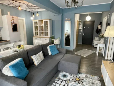 Apartament la etaj intermediar, 2 balcoane, zona Valea Garboului