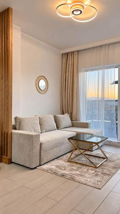Penthouse de vânzare,3 terase total 90 m², vedere panoramică,zona Somesului