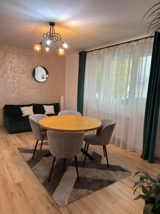 Apartament in bloc nou, finisat modern, parcare, zona Eroilor
