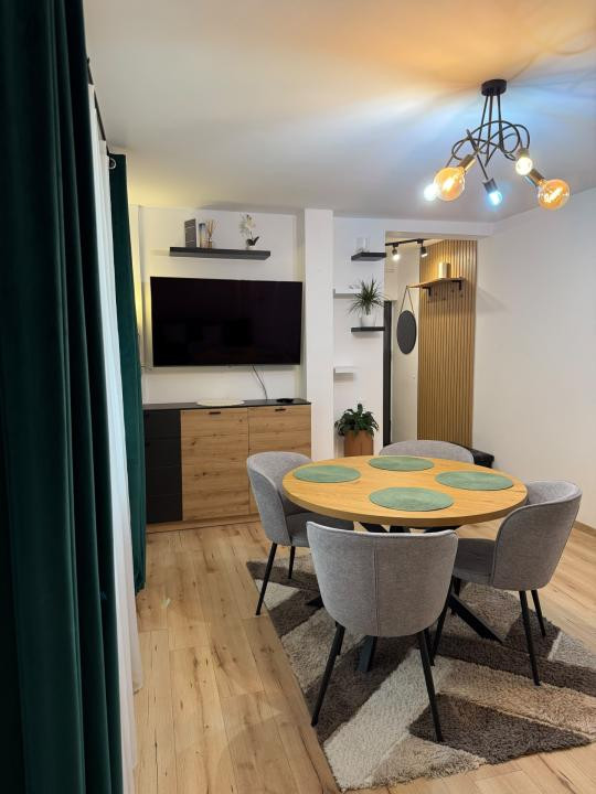 Apartament in bloc nou, finisat modern, parcare, zona Eroilor
