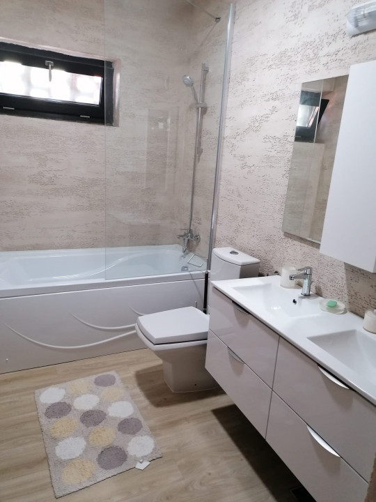 Casă/Duplex de 4 camere, ultrafinisat, 170mp, cartier Europa