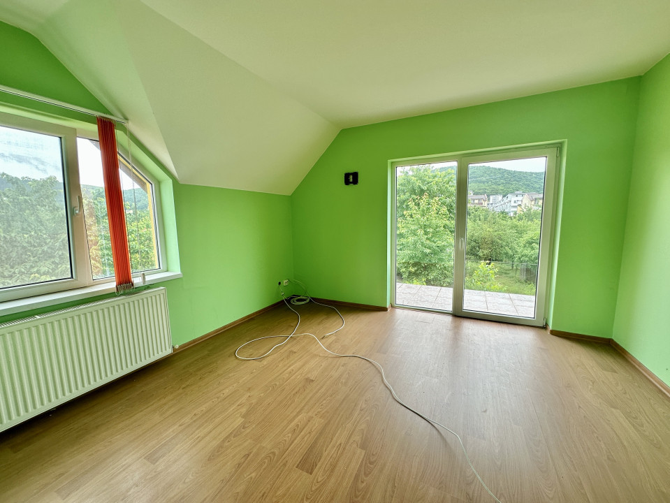 Casa Individuala 150 mp, teren 900 mp, zona Parc Poligon