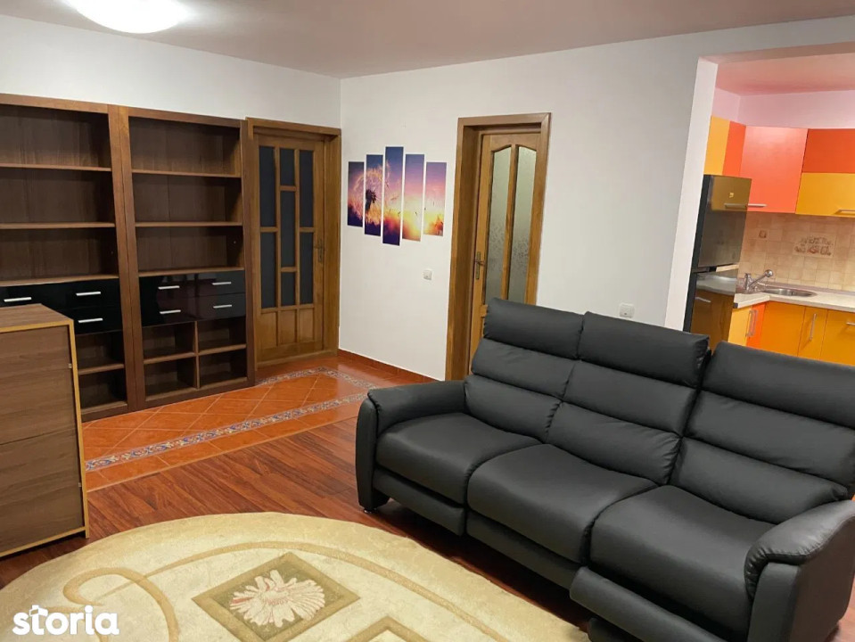 Apartament de 3 camere, 85 mp Zona- Buna ziua 
