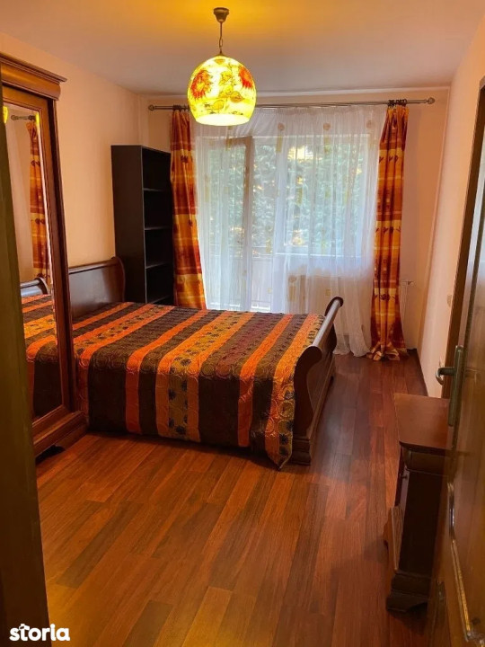 Apartament de 3 camere, 85 mp Zona- Buna ziua 