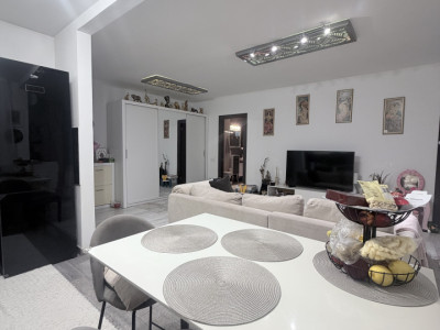 Apartament 2 camere,parcare,boxa Parc Poligon/Baza Sportiva