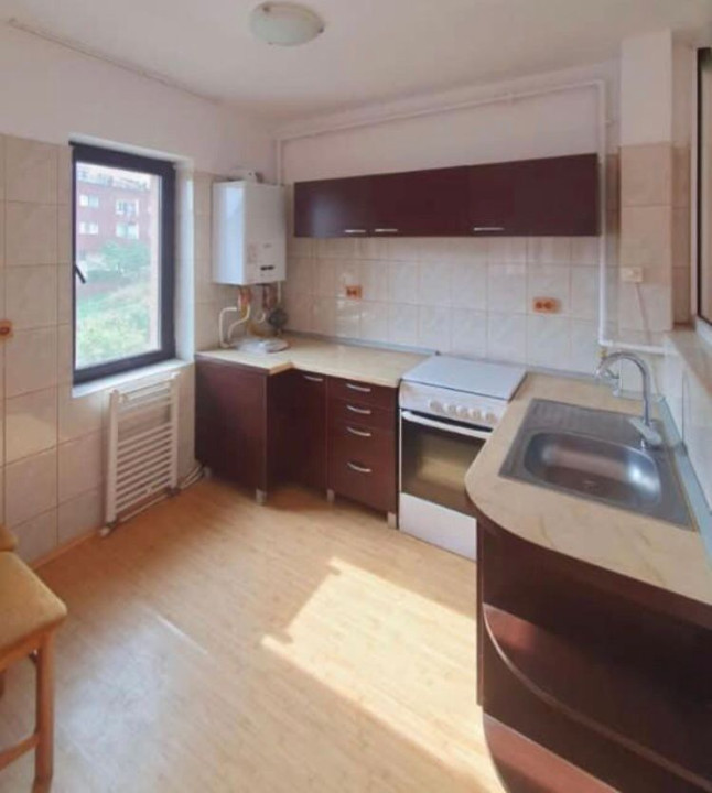 Apartament cu 2 camere,parcare inclusa